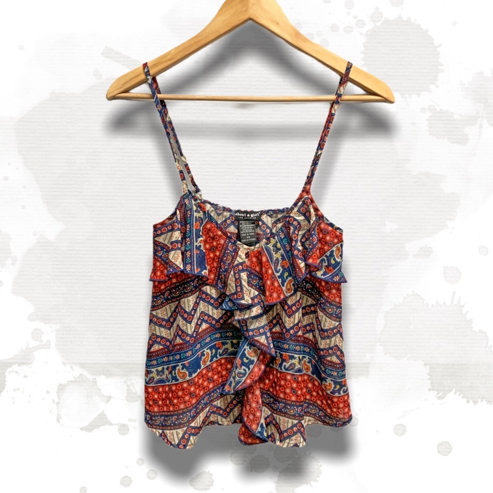 ⚡️ Paisley Ruffle Tank